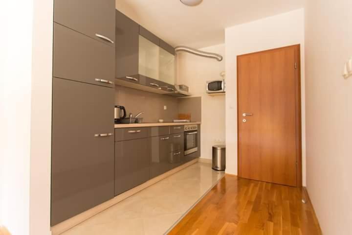 Apartman Mila Kaštela Εξωτερικό φωτογραφία