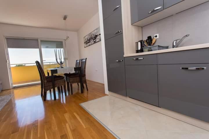 Apartman Mila Kaštela Εξωτερικό φωτογραφία